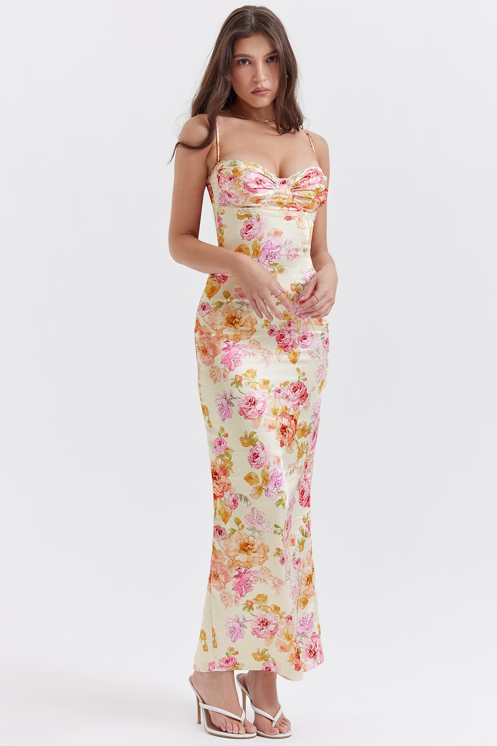CECILLE | FLIESSENDES SATINKLEID 3
