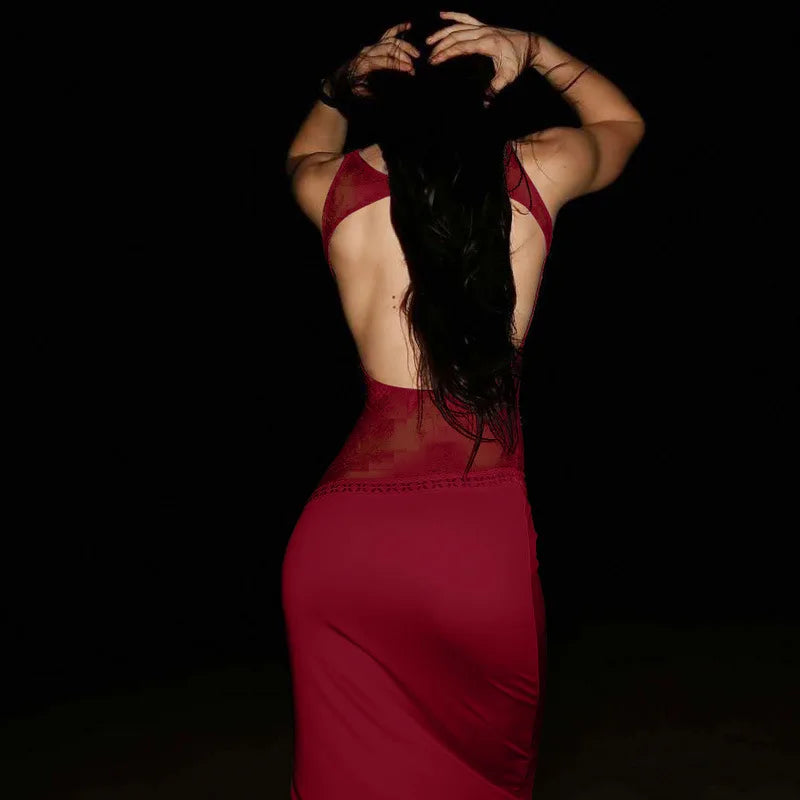 MELINA – SPITZENKLEID MIT TRANSPARENTEN DETAILS IN SCHWARZ 6