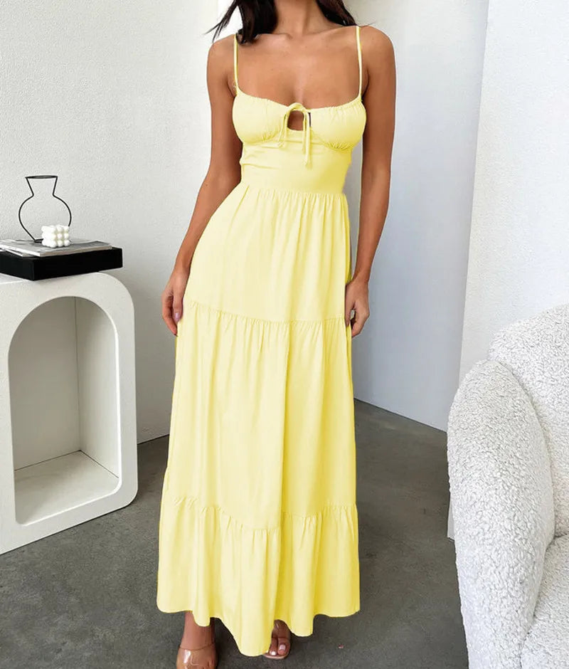 SARAMÉA – MAXIKLEID MIT TIEFEM DEKOLLETÉ UND SPAGHETTITRÄGERN 1