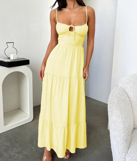 SARAMÉA – MAXIKLEID MIT TIEFEM DEKOLLETÉ UND SPAGHETTITRÄGERN 1