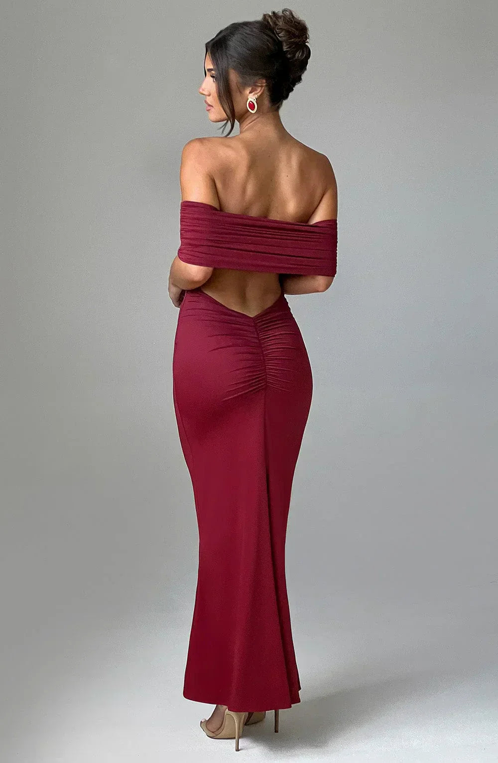 CELINE – OFF-SHOULDER ABENDKLEID 2